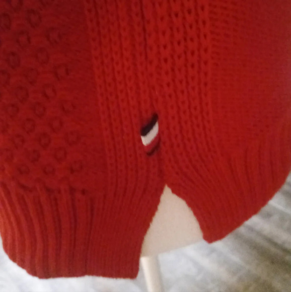 Tommy Hilfiger Red Textured Knit 100% Cotton Sweater Vest Y2K Size XS - Picture 8 of 8